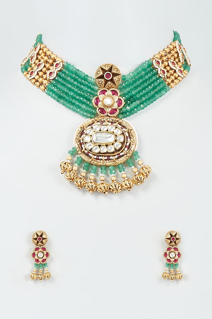 Gold Finish Kundan Polki & Green Stone Necklace Set by VASTRAA Jewellery at Pernia's Pop Up Shop