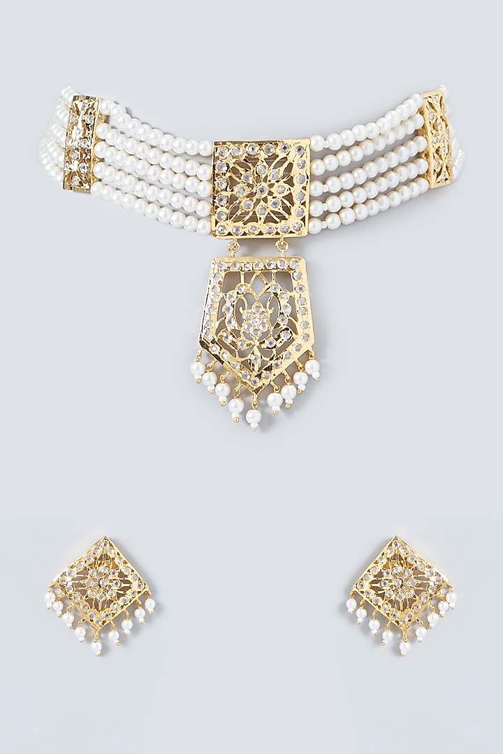 Gold Finish Kundan Polki & Pearl Choker Necklace Set by VASTRAA Jewellery at Pernia's Pop Up Shop