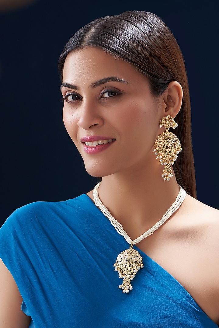 Gold Finish Kundan Polki & Pearl Necklace Set by VASTRAA Jewellery at Pernia's Pop Up Shop