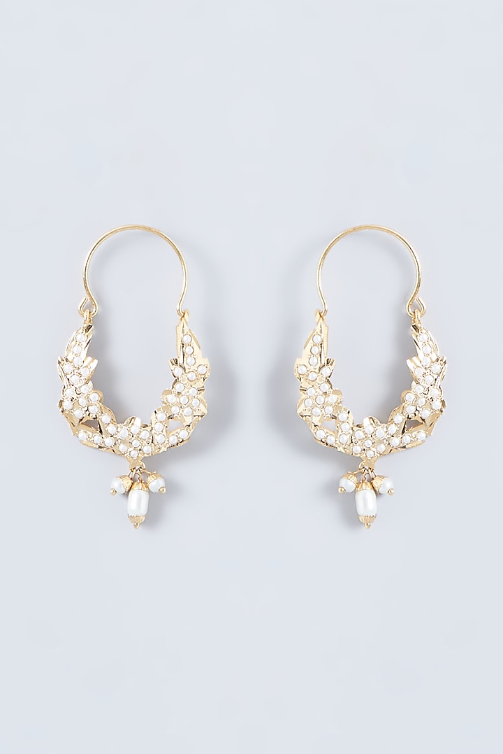 Gold Finish Kundan Polki & Pearl Dangler Earrings

 by VASTRAA Jewellery