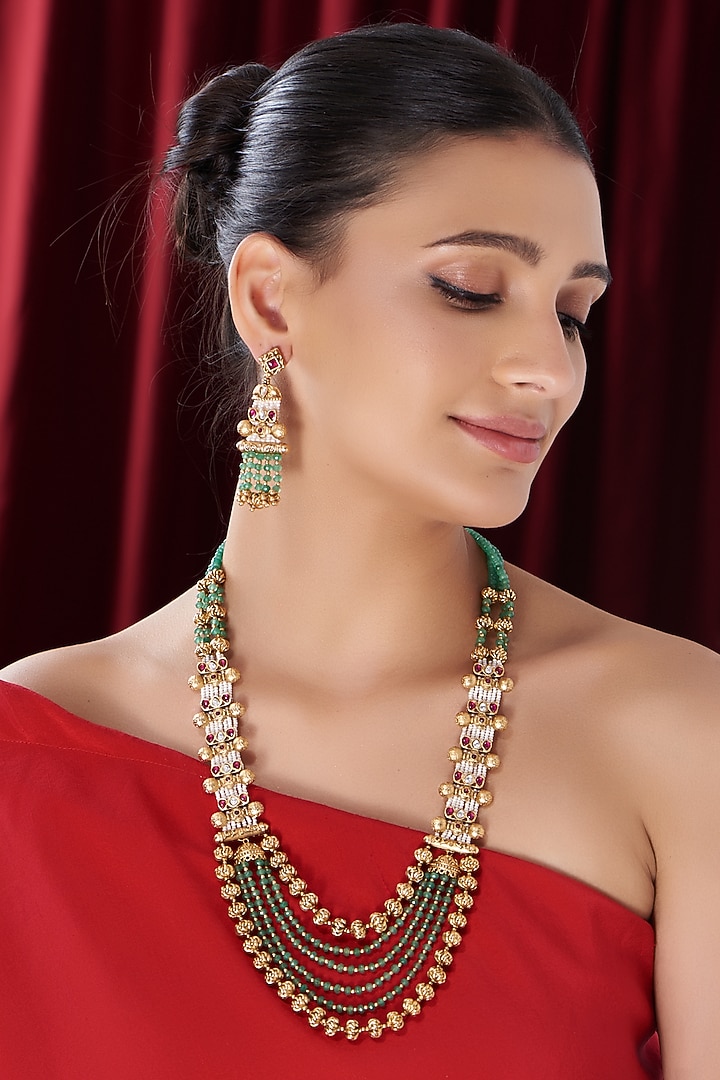 Gold Finish Kundan Polki & Green Beaded Long Necklace Set by VASTRAA Jewellery at Pernia's Pop Up Shop