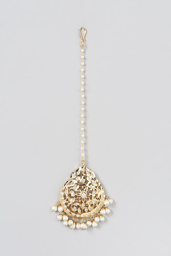 Gold Finish Kundan Polki & Pearl Drop Maangtikka by VASTRAA Jewellery at Pernia's Pop Up Shop