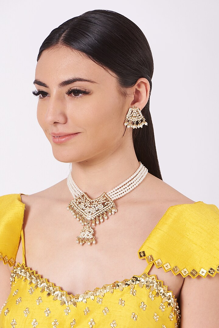 Gold Finish Kundan Polki & Pearl Necklace Set by VASTRAA Jewellery at Pernia's Pop Up Shop