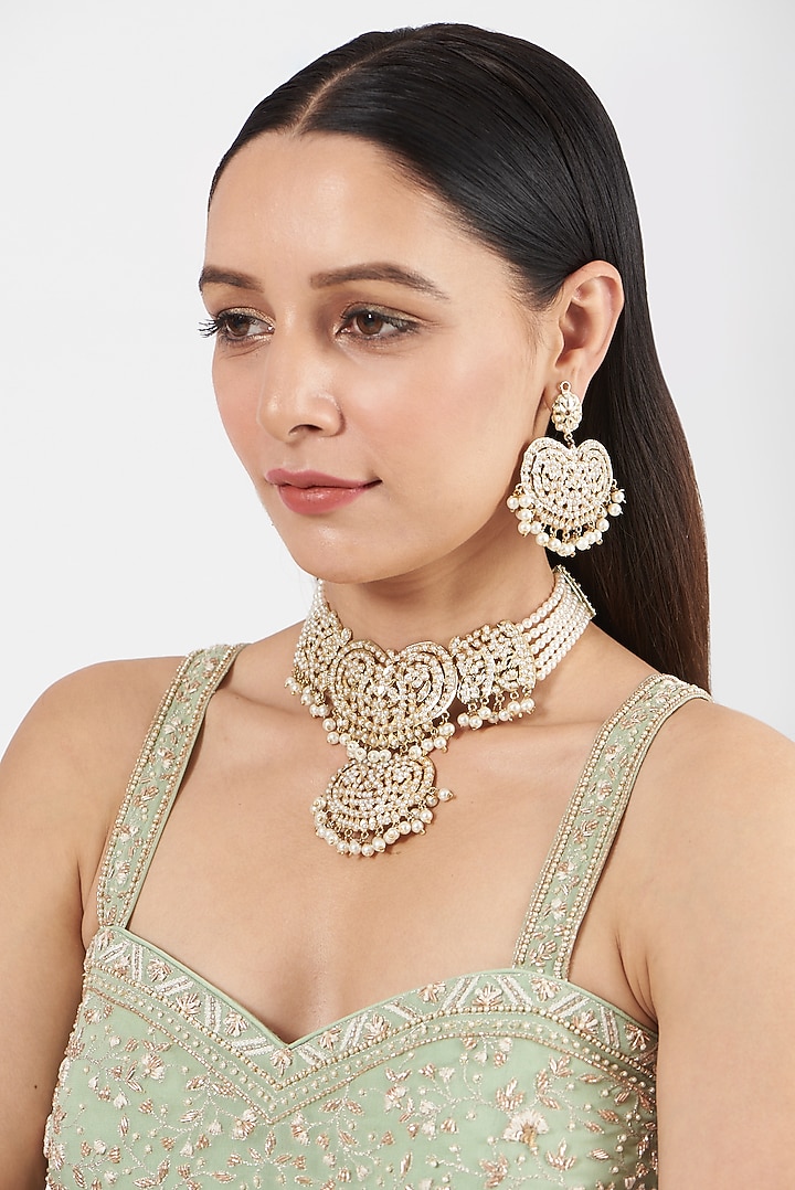 Gold Finish Pearl & Kundan Polki Choker Necklace Set by VASTRAA Jewellery at Pernia's Pop Up Shop