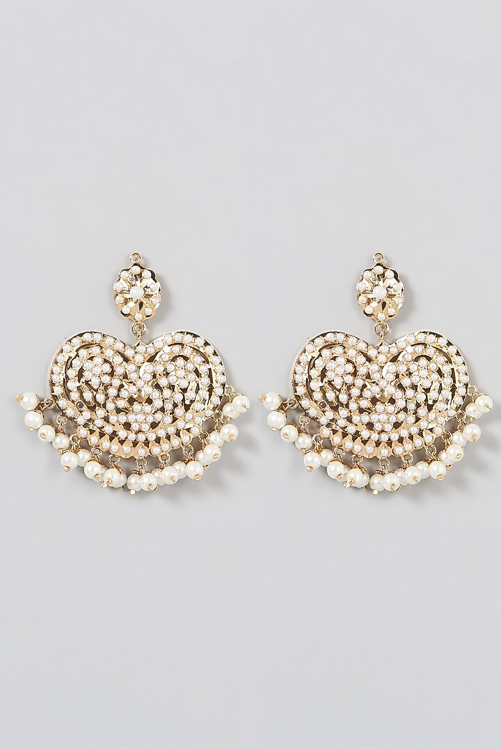 Gold Finish Pearl & Kundan Polki Choker Necklace Set by VASTRAA Jewellery at Pernia's Pop Up Shop