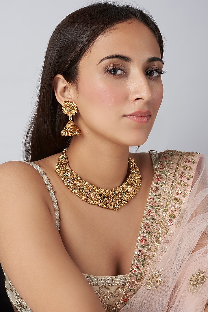 Gold Finish Green & Red Synthetic Stone Temple Necklace Set by VASTRAA Jewellery at Pernia's Pop Up Shop