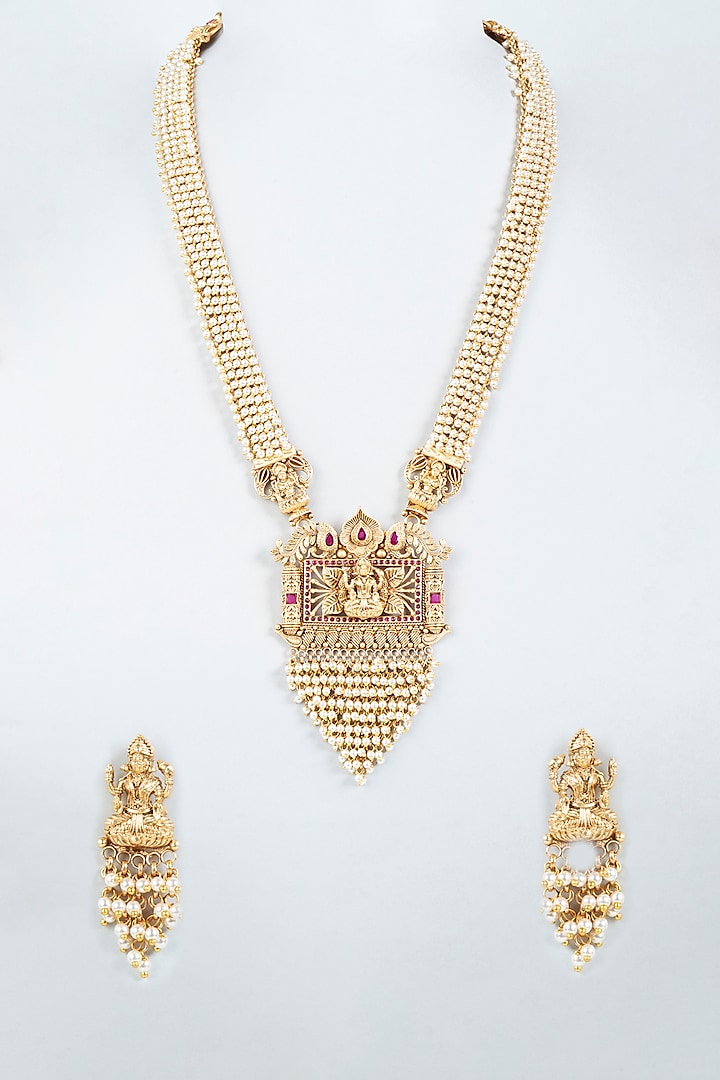 Gold Finish Pearl Temple Necklace Set by VASTRAA Jewellery at Pernia's Pop Up Shop