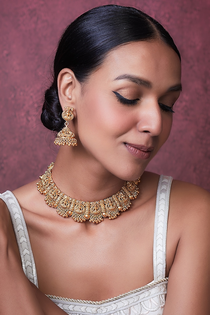 Gold Finish Kundan Polki Temple Necklace Set by VASTRAA Jewellery at Pernia's Pop Up Shop