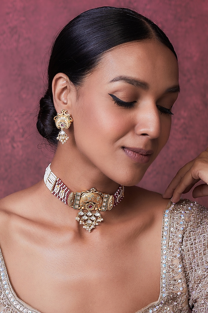 Gold Finish Kundan Polki Choker Temple Necklace Set by VASTRAA Jewellery at Pernia's Pop Up Shop