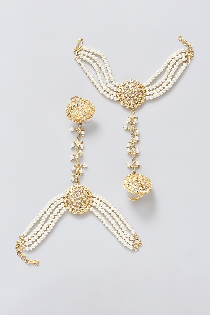 Gold Finish Pearl Haath Phool (Set Of 2) by VASTRAA Jewellery at Pernia's Pop Up Shop
