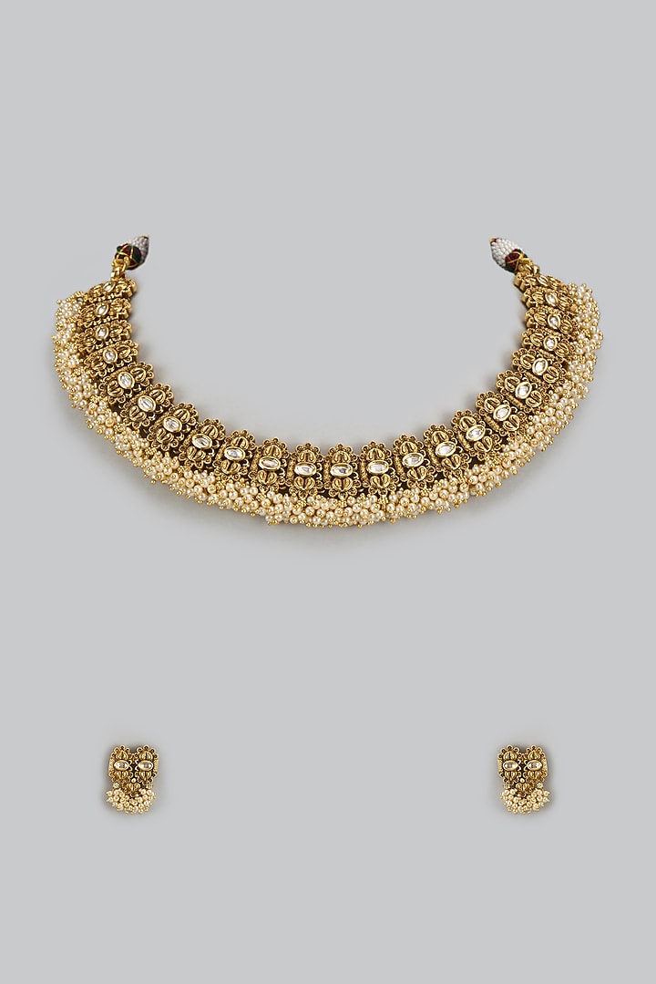 Gold Finish Kundan Polki & Pearl Temple Necklace Set by VASTRAA Jewellery at Pernia's Pop Up Shop