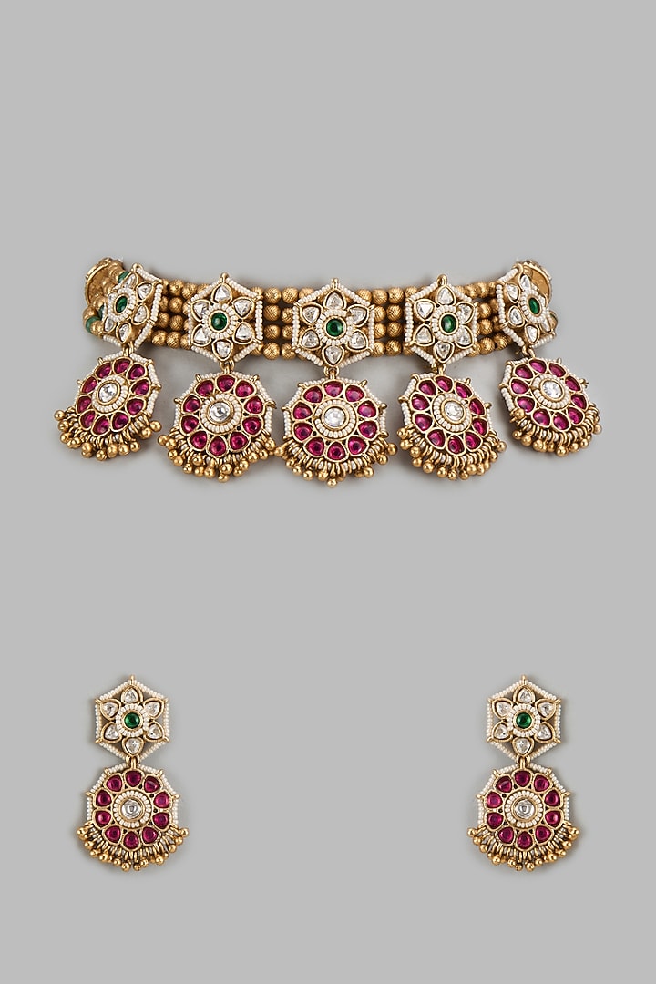 Gold Finish Kundan Polki & Red Stone Temple Choker Necklace Set by VASTRAA Jewellery at Pernia's Pop Up Shop