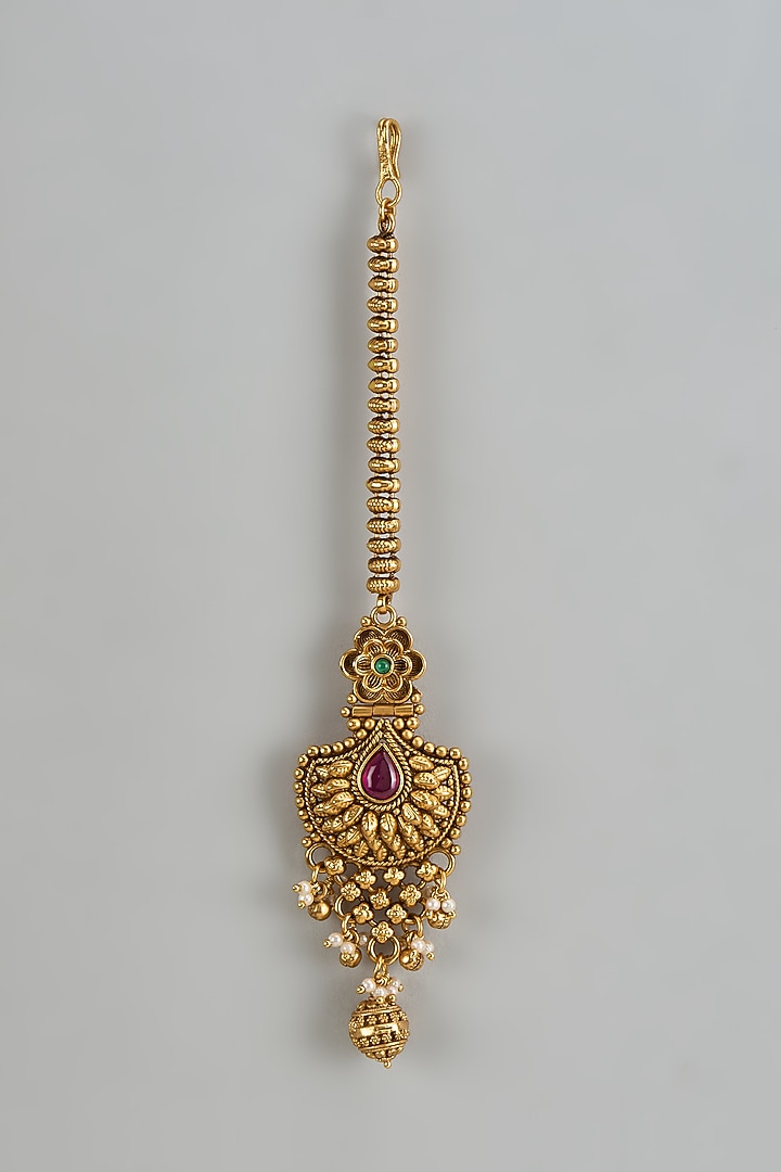 Gold Finish Kundan Polki & Red Stone Temple Maangtikka by VASTRAA Jewellery at Pernia's Pop Up Shop