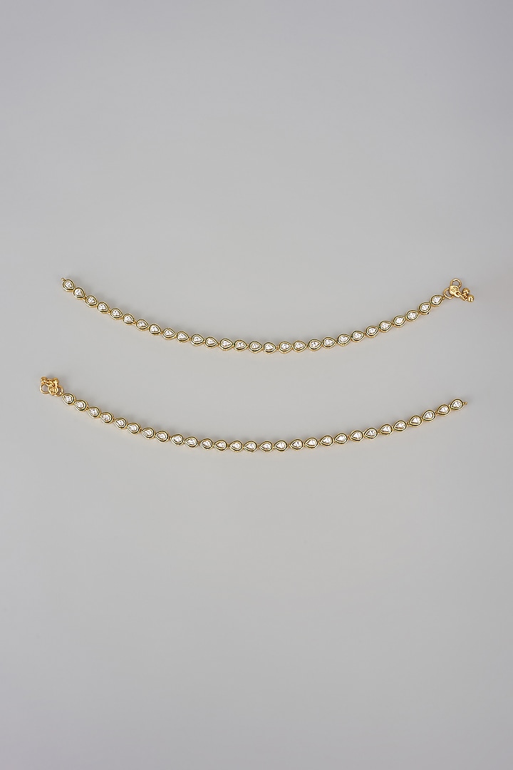 Gold Finish Kundan Polki Temple Payals (Set Of 2) by VASTRAA Jewellery at Pernia's Pop Up Shop