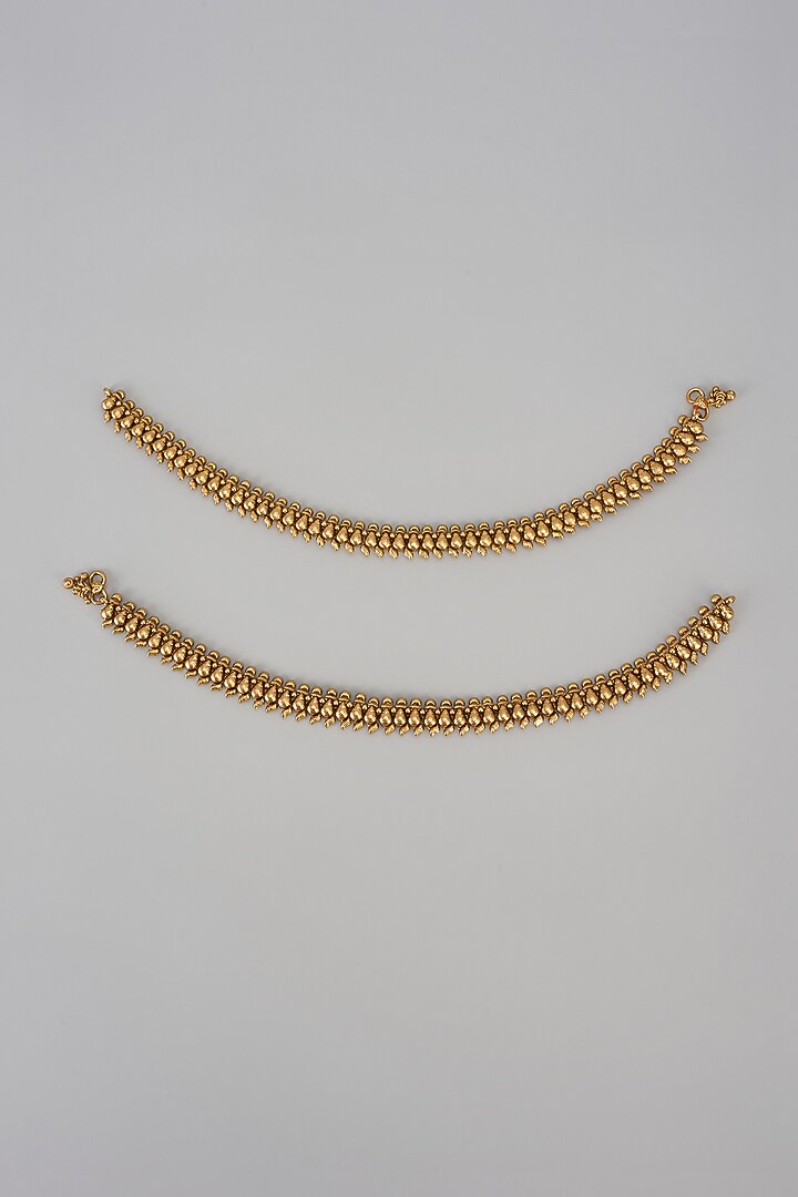Gold Finish Kundan Polki Temple Payals (Set Of 2) by VASTRAA Jewellery at Pernia's Pop Up Shop
