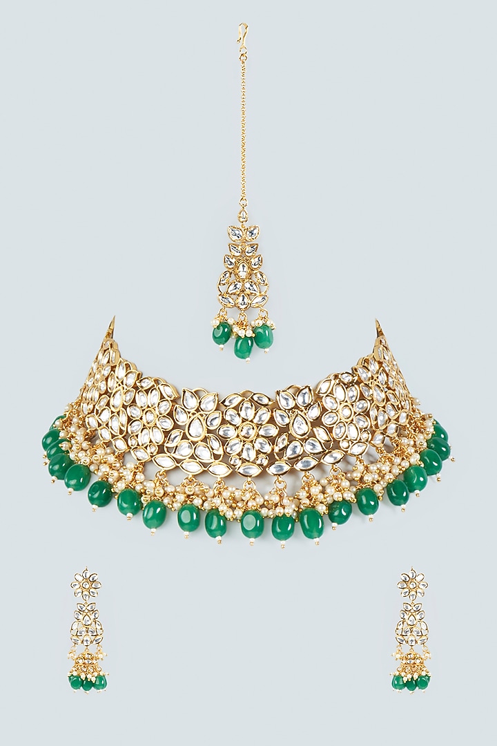 Gold Finish Kundan Polki & Green Drop Necklace Set by VASTRAA Jewellery at Pernia's Pop Up Shop