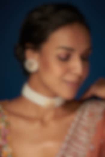 Gold Finish Kundan Polki & Pearl Choker Necklace Set by VASTRAA Jewellery at Pernia's Pop Up Shop