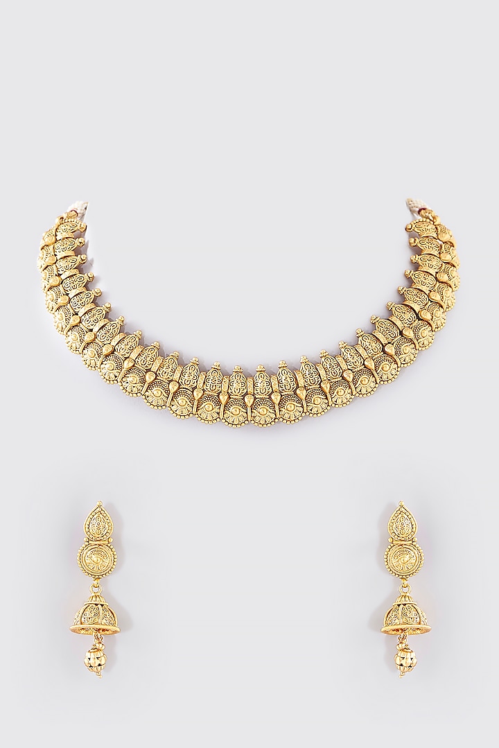 Gold Finish Kundan Polki Temple Necklace Set by VASTRAA Jewellery at Pernia's Pop Up Shop