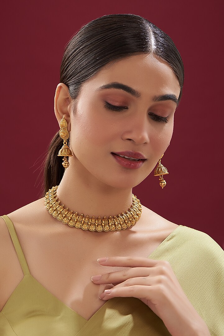 Gold Finish Kundan Polki Temple Necklace Set by VASTRAA Jewellery at Pernia's Pop Up Shop