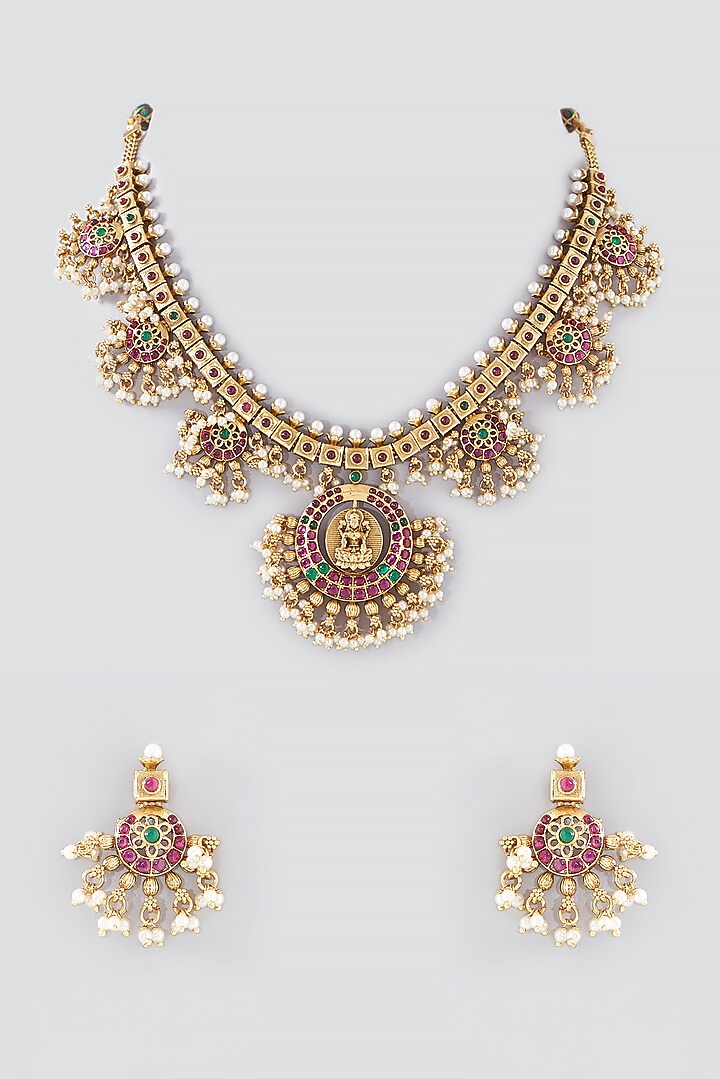 Gold Finish Kundan Polki & Pearl Temple Necklace Set by VASTRAA Jewellery at Pernia's Pop Up Shop