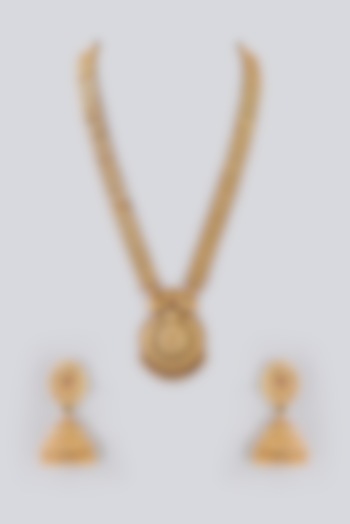 Gold Finish Kundan Polki & Emerald Long Temple Necklace Set by VASTRAA Jewellery at Pernia's Pop Up Shop