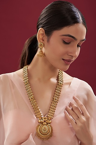Gold Finish Kundan Polki & Emerald Long Temple Necklace Set by VASTRAA Jewellery