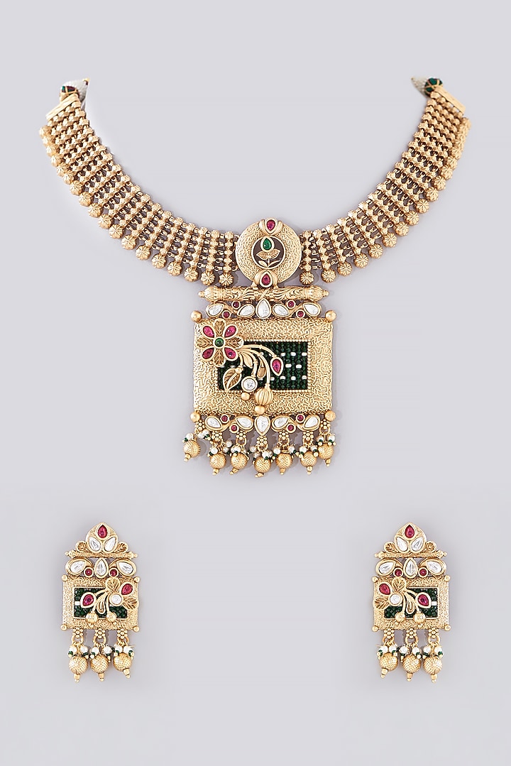 Gold Finish Kundan Polki & Emerald Temple Necklace Set by VASTRAA Jewellery at Pernia's Pop Up Shop