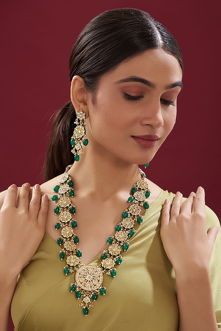Gold Finish Kundan Polki & Green Beaded Long Necklace Set by VASTRAA Jewellery at Pernia's Pop Up Shop