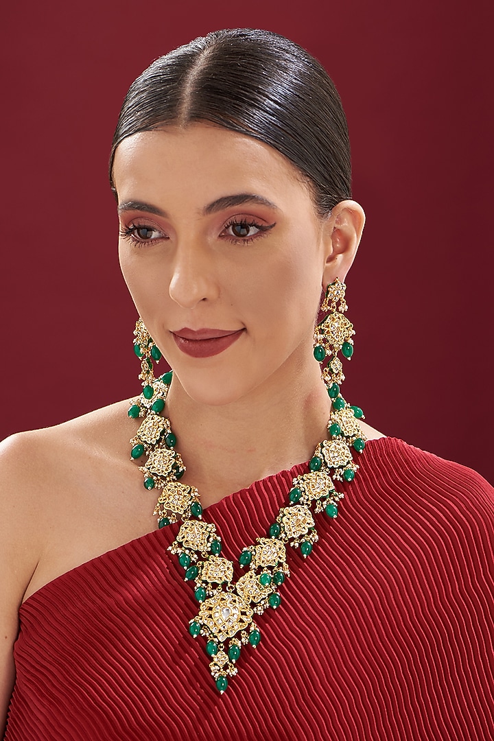 Gold Finish Kundan Polki & Green Beaded Long Necklace Set by VASTRAA Jewellery at Pernia's Pop Up Shop