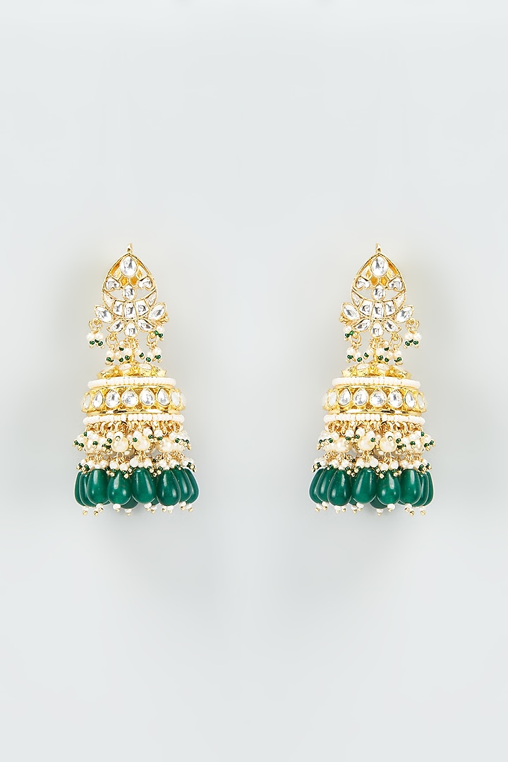 Gold Finish Kundan Polki Jhumka Earrings With Maang Tikka by VASTRAA Jewellery at Pernia's Pop Up Shop