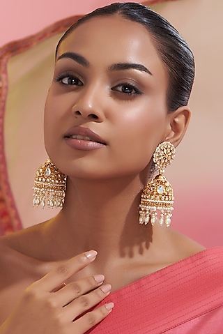 Gold Finish Kundan Polki Jhumka Earrings by VASTRAA Jewellery