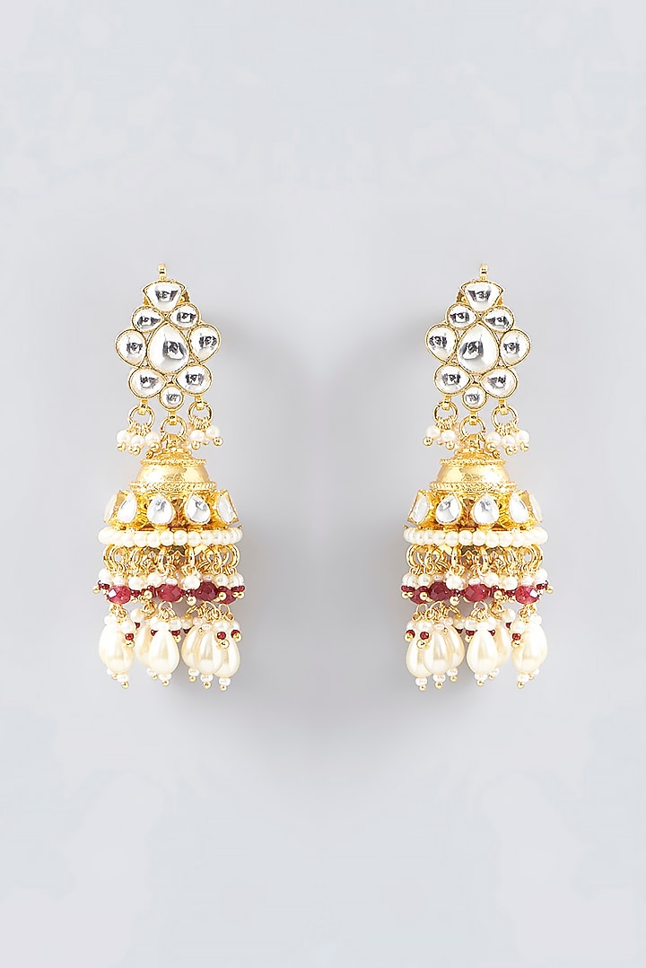 Gold Finish Kundan Polki & Pearl Choker Necklace Set by VASTRAA Jewellery at Pernia's Pop Up Shop