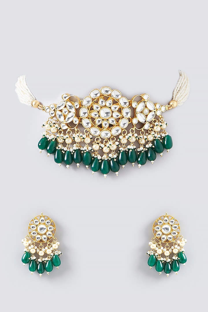 Gold Finish Kundan Polki & Pearl Choker Necklace Set by VASTRAA Jewellery at Pernia's Pop Up Shop