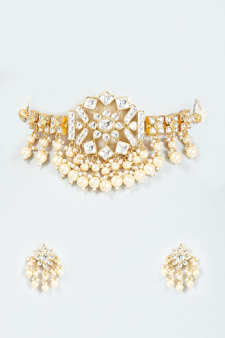 Gold Finish Kundan Polki & Pearl Choker Necklace Set by VASTRAA Jewellery at Pernia's Pop Up Shop