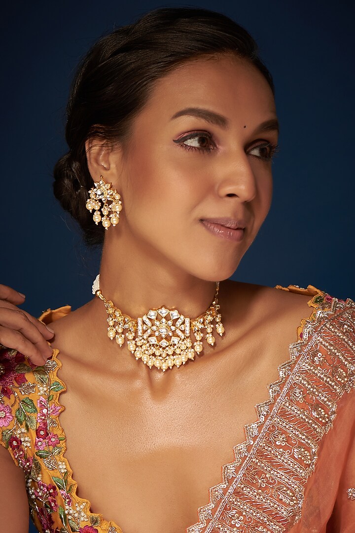 Gold Finish Kundan Polki & Pearl Choker Necklace Set by VASTRAA Jewellery at Pernia's Pop Up Shop