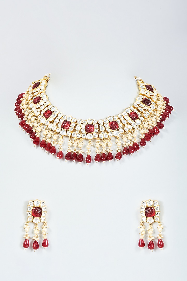 Gold Finish Kundan Polki & Red Stone Choker Necklace Set by VASTRAA Jewellery at Pernia's Pop Up Shop