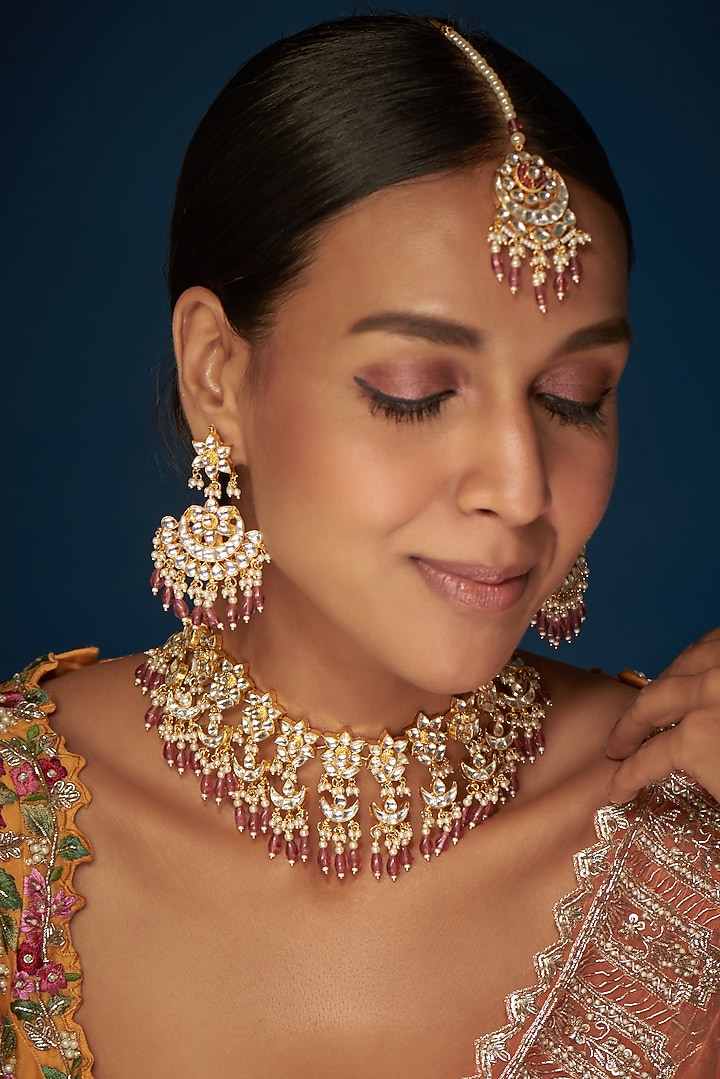 Gold Finish Kundan Polki & Pink Beaded Choker Necklace Set by VASTRAA Jewellery at Pernia's Pop Up Shop