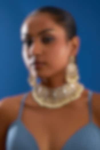Gold Finish Kundan Polki & Pearl Choker Necklace Set by VASTRAA Jewellery at Pernia's Pop Up Shop