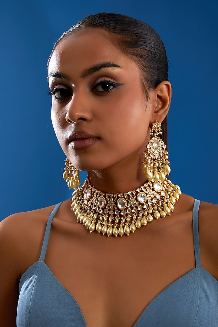 Gold Finish Kundan Polki & Pearl Choker Necklace Set by VASTRAA Jewellery at Pernia's Pop Up Shop