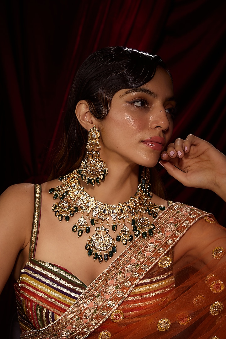 Gold Finish Kundan Polki & Green Beaded Necklace Set by VASTRAA Jewellery at Pernia's Pop Up Shop