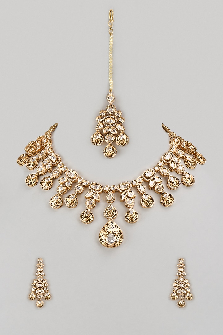 Gold Finish Kundan Polki Necklace Set by VASTRAA Jewellery at Pernia's Pop Up Shop