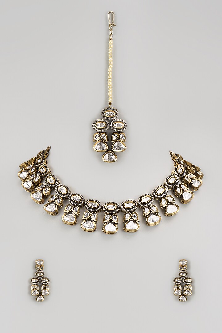 Gold Finish Kundan Polki Necklace Set by VASTRAA Jewellery at Pernia's Pop Up Shop