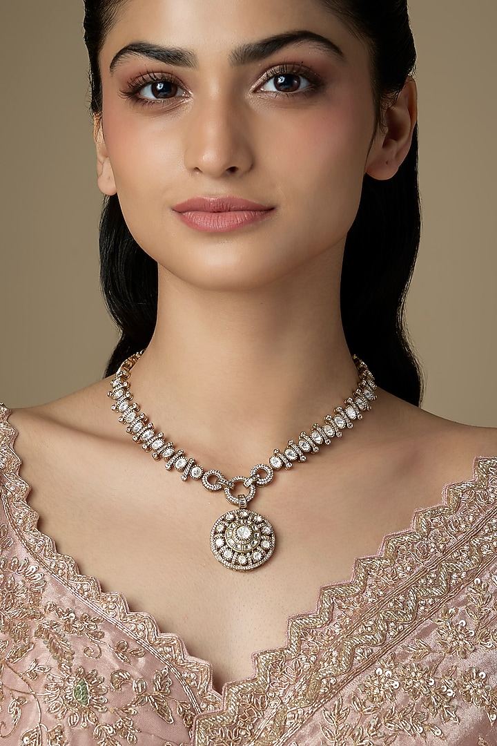 Gold Finish Kundan Polki Necklace by VASTRAA Jewellery at Pernia's Pop Up Shop
