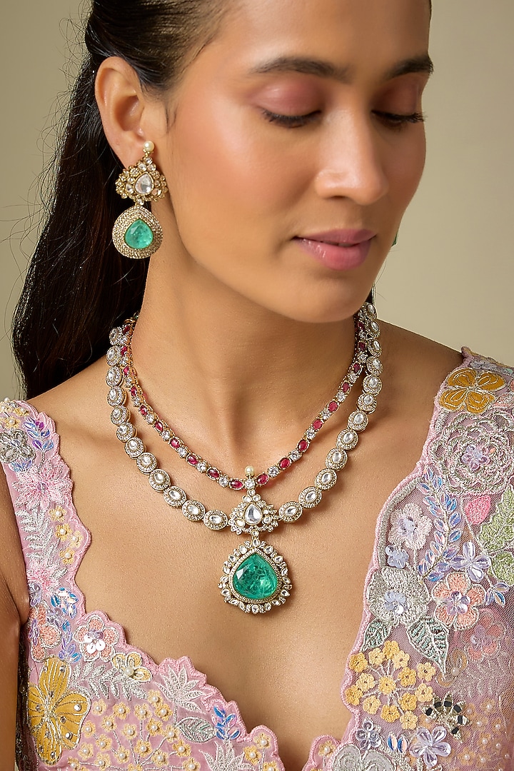 Gold Finish Kundan Polki & Emerald Stone Necklace Set by VASTRAA Jewellery at Pernia's Pop Up Shop