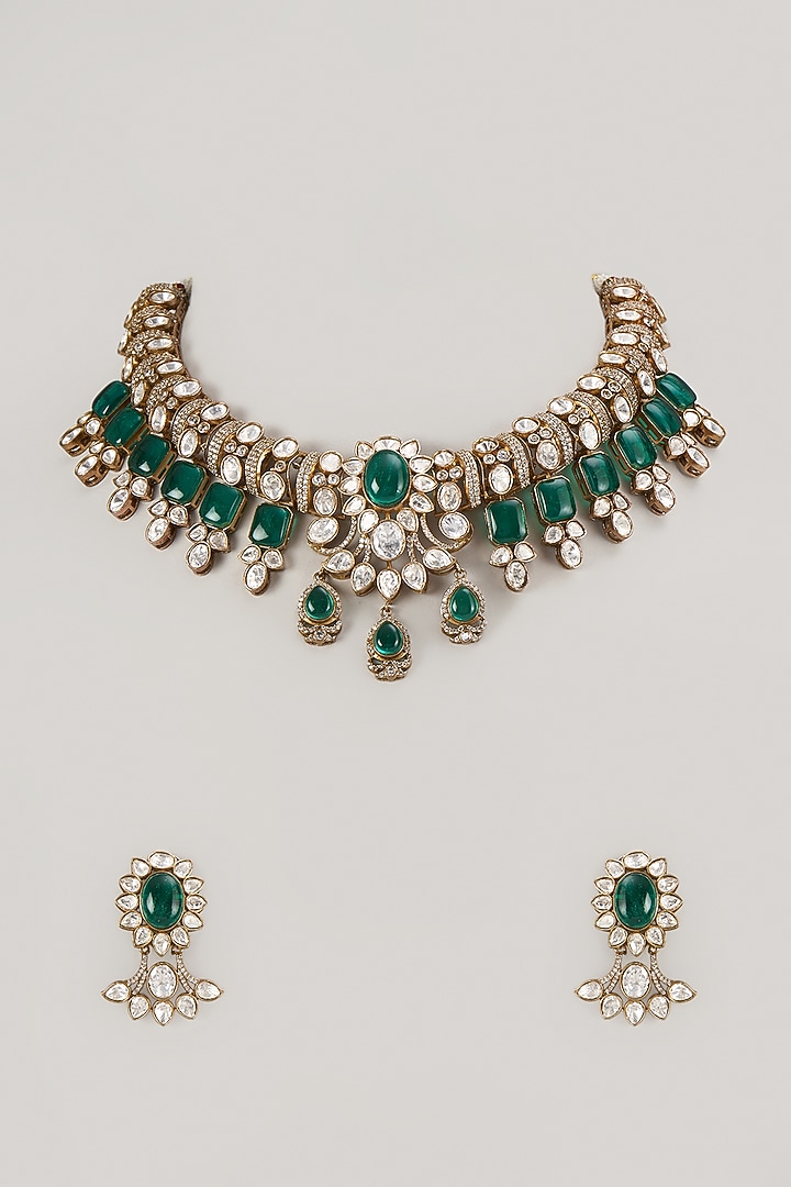 Gold Finish Emerald Synthetic Stone Necklace Set by VASTRAA Jewellery at Pernia's Pop Up Shop