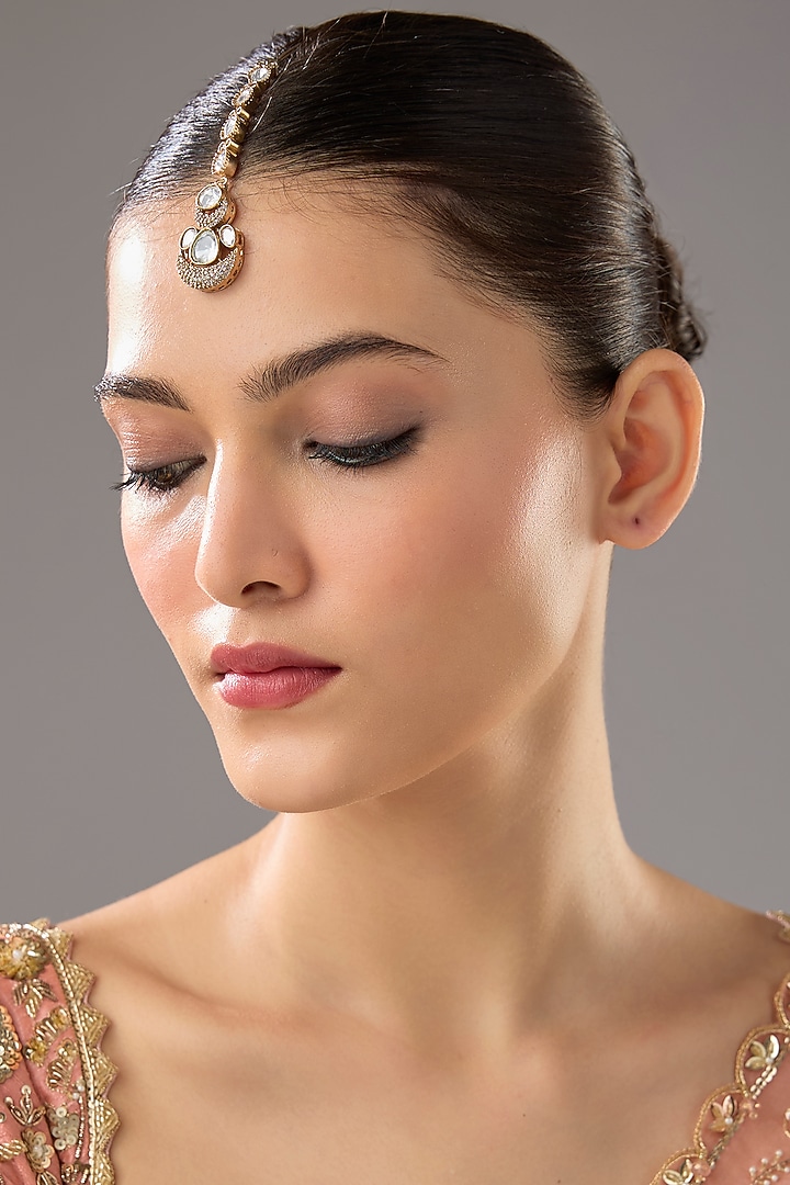 Gold Finish Kundan Polki Maangtikka by VASTRAA Jewellery at Pernia's Pop Up Shop