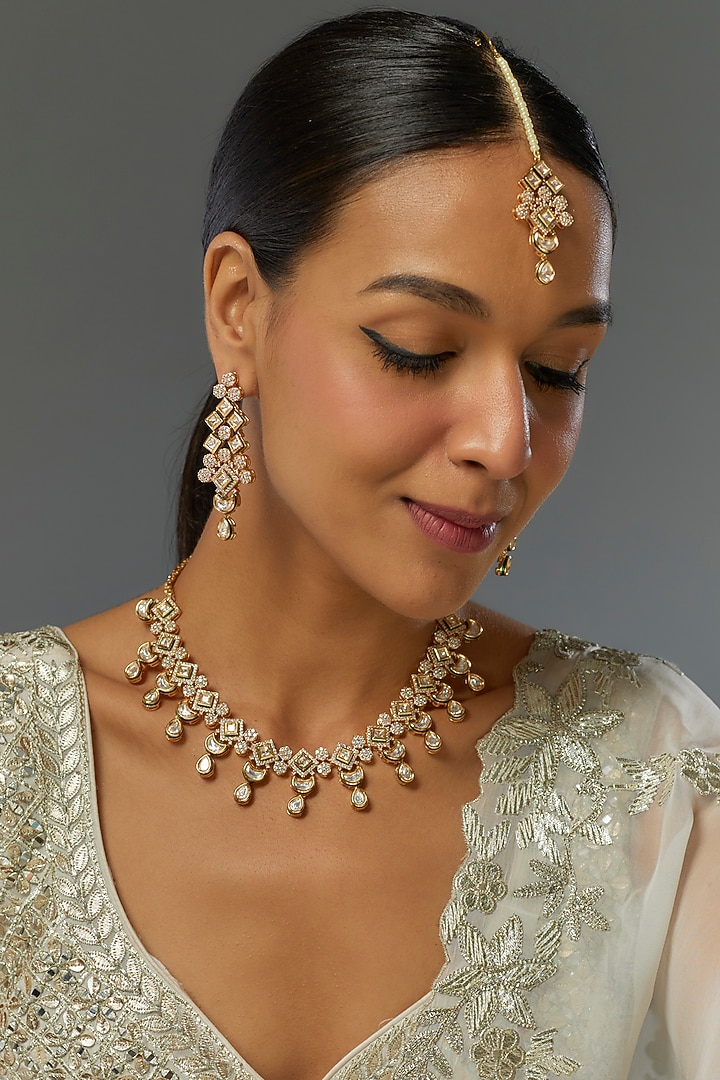 Gold Finish Kundan Polki Dangler Earrings With Maangtikka by VASTRAA Jewellery at Pernia's Pop Up Shop