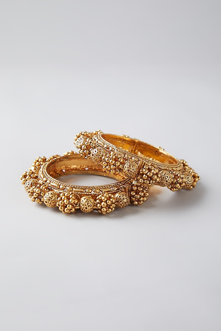 Gold Finish Bangles With Ghungroos by VASTRAA Jewellery