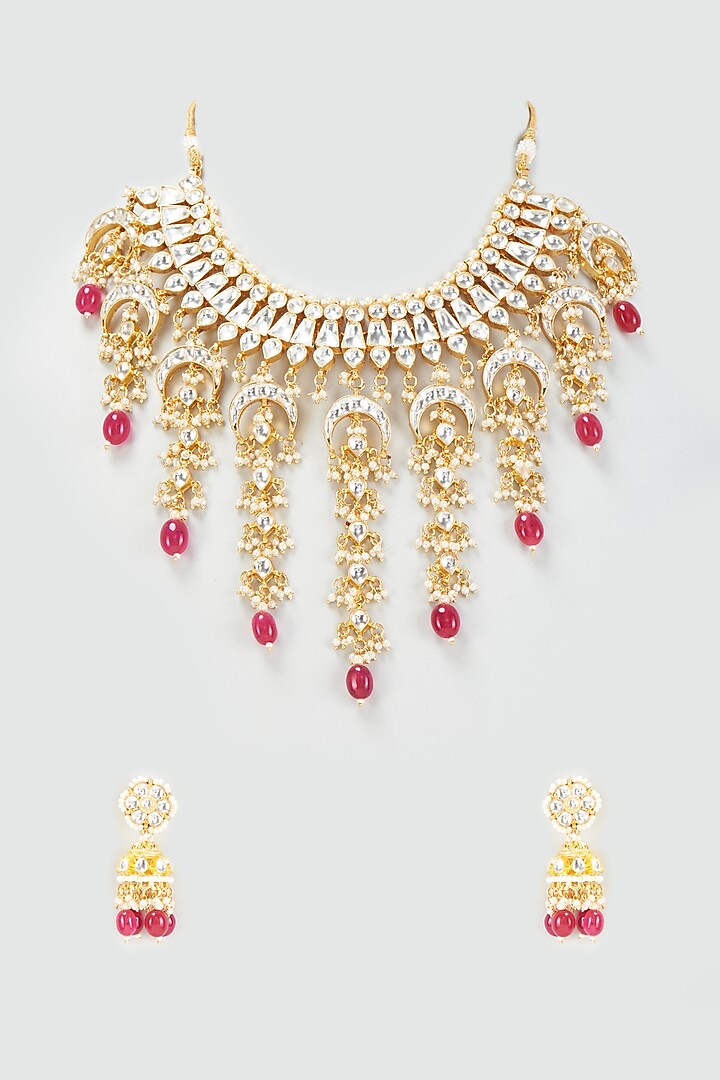Gold Finish Kundan Polki & Red Stone Necklace Set by VASTRAA Jewellery at Pernia's Pop Up Shop