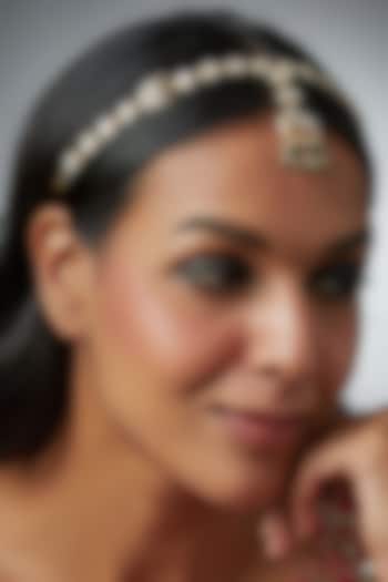Gold Finish Kundan Polki & Green Beaded Mathapatti by VASTRAA Jewellery at Pernia's Pop Up Shop